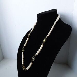 Vintage Faux Pearl Gold Tone Necklace